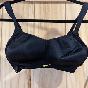 Nike Push-Up Sports Bra